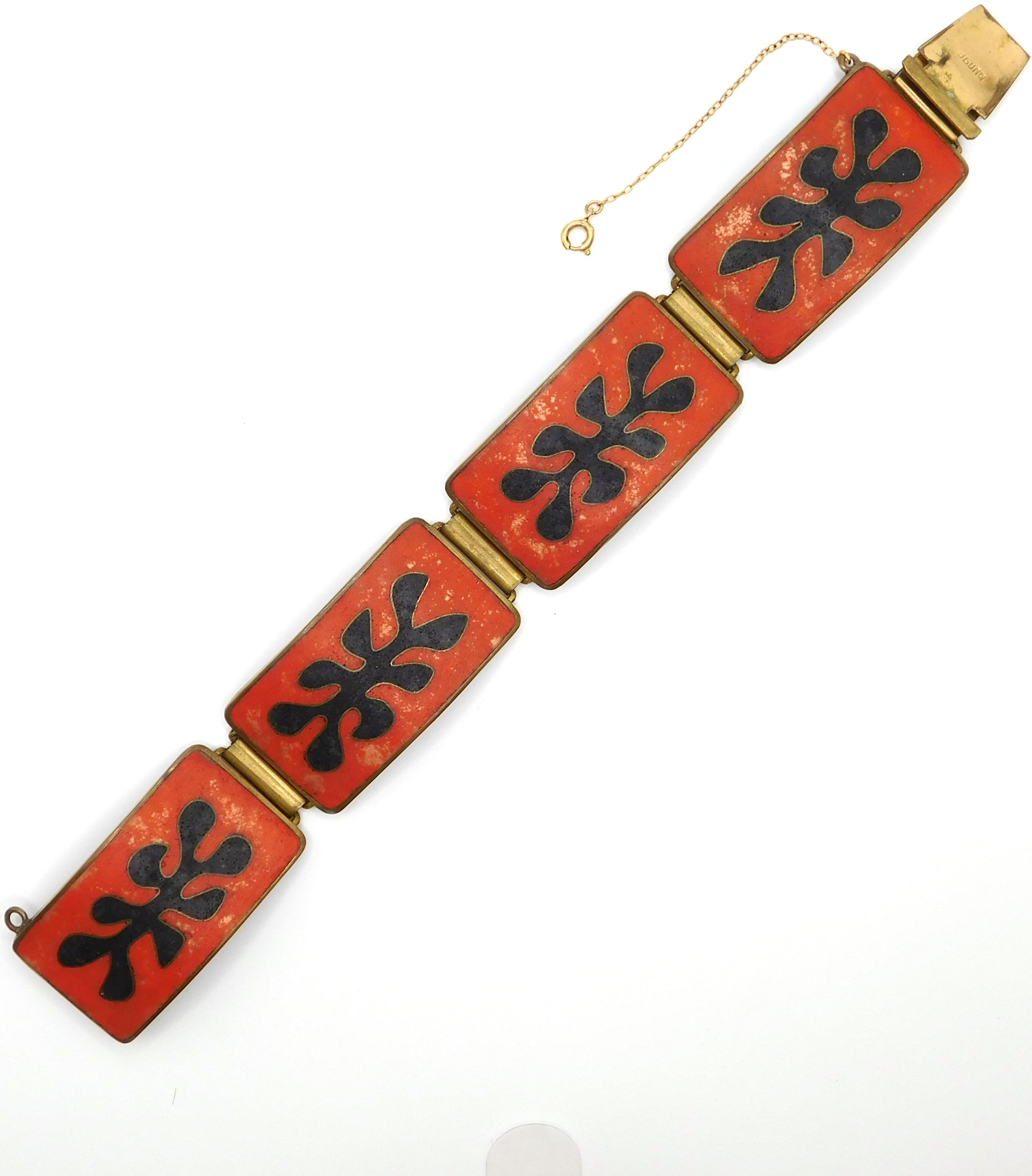 MID-CENTURY MODERNIST COPPER ENAMEL BRACELET WITH ABSTRACT LEAF MOTIF