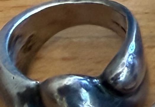 SCULPTURAL ORGANIC SILVER-TONE STATEMENT RING, MODERNIST DESIGN